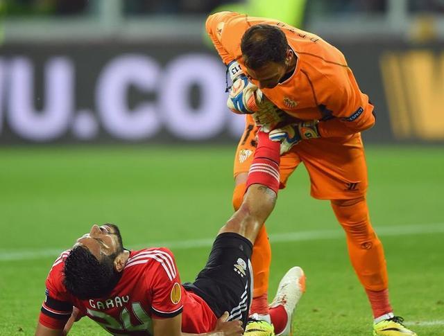 kaiyun.com-关键伤缺与战术调整：球队如何克服困难？的简单介绍