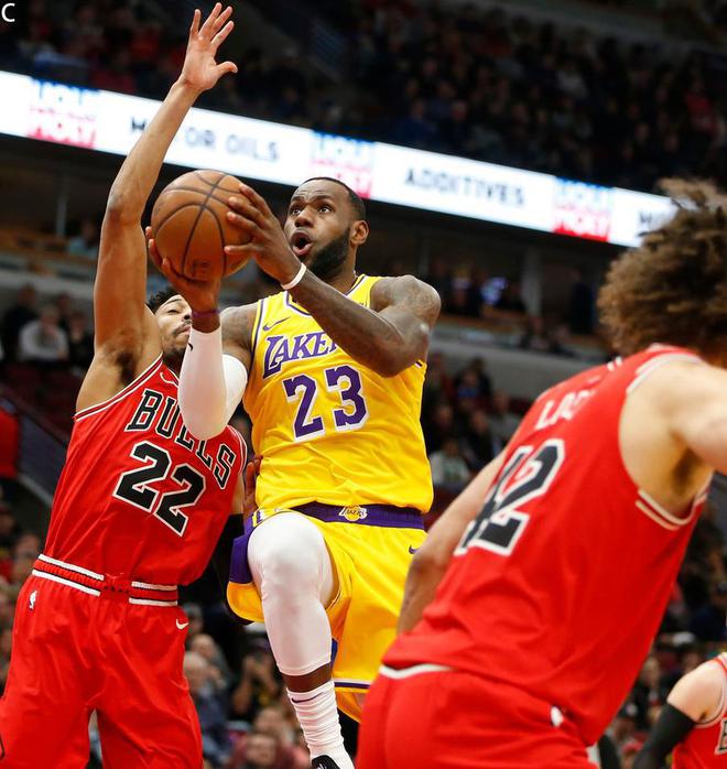 包含翻盘奇迹:逆转局势的最经典瞬间合集的词条 包含翻盘奇迹:逆转局势的最经典瞬间合集的词条