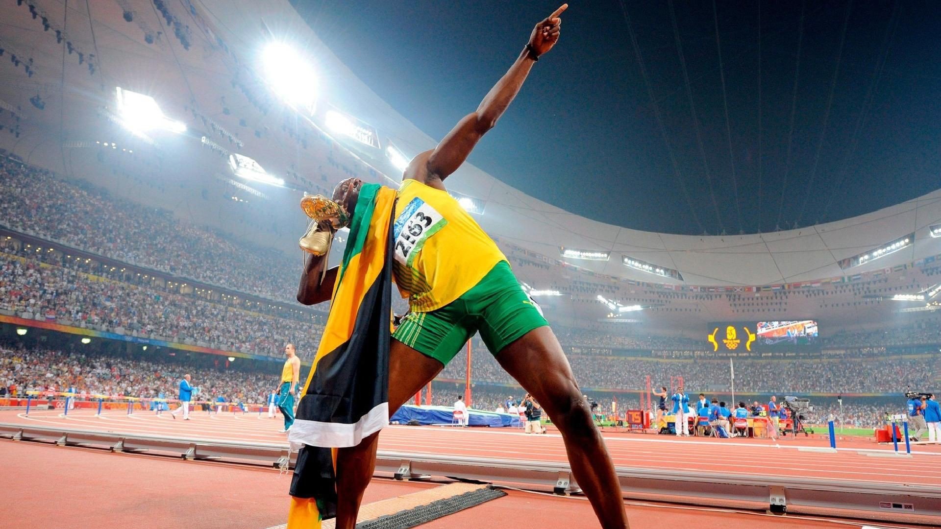 “泥浆狂潮:越野赛段的血性拼搏”,泥浆大赛