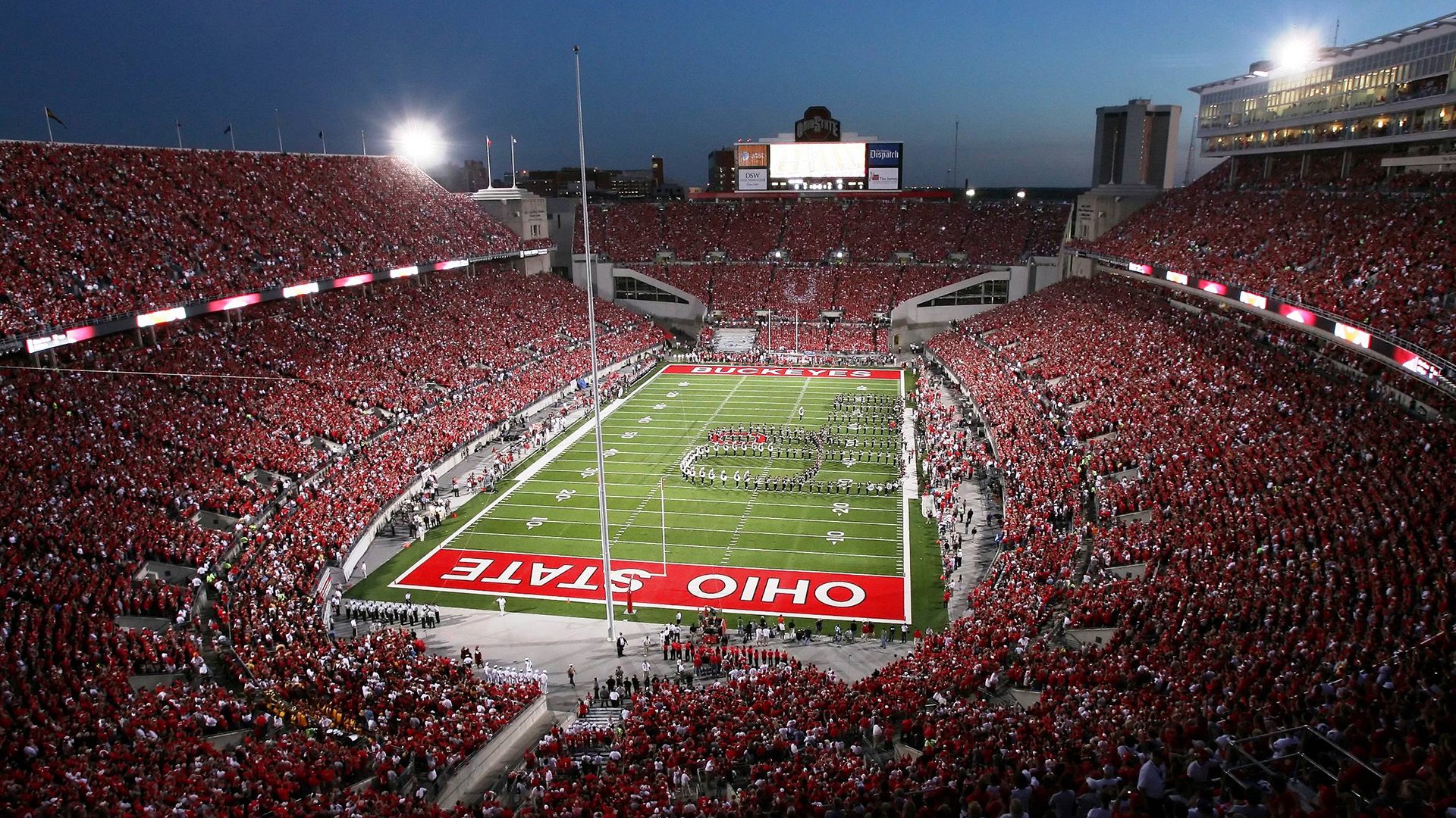 开云kaiyun-卡特通过精湛的踢球技术，令全黑队攻防兼备，卡特十佳球