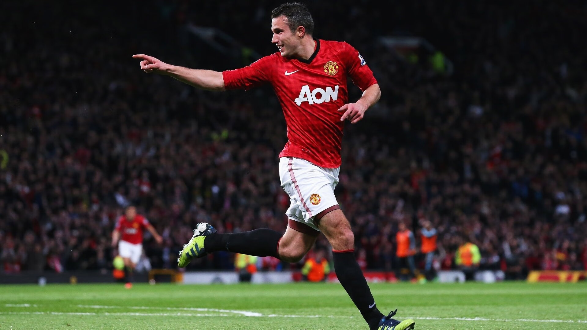 特色足球文化在海外推广,成为国际交流的重要桥梁,足球文化的魅力